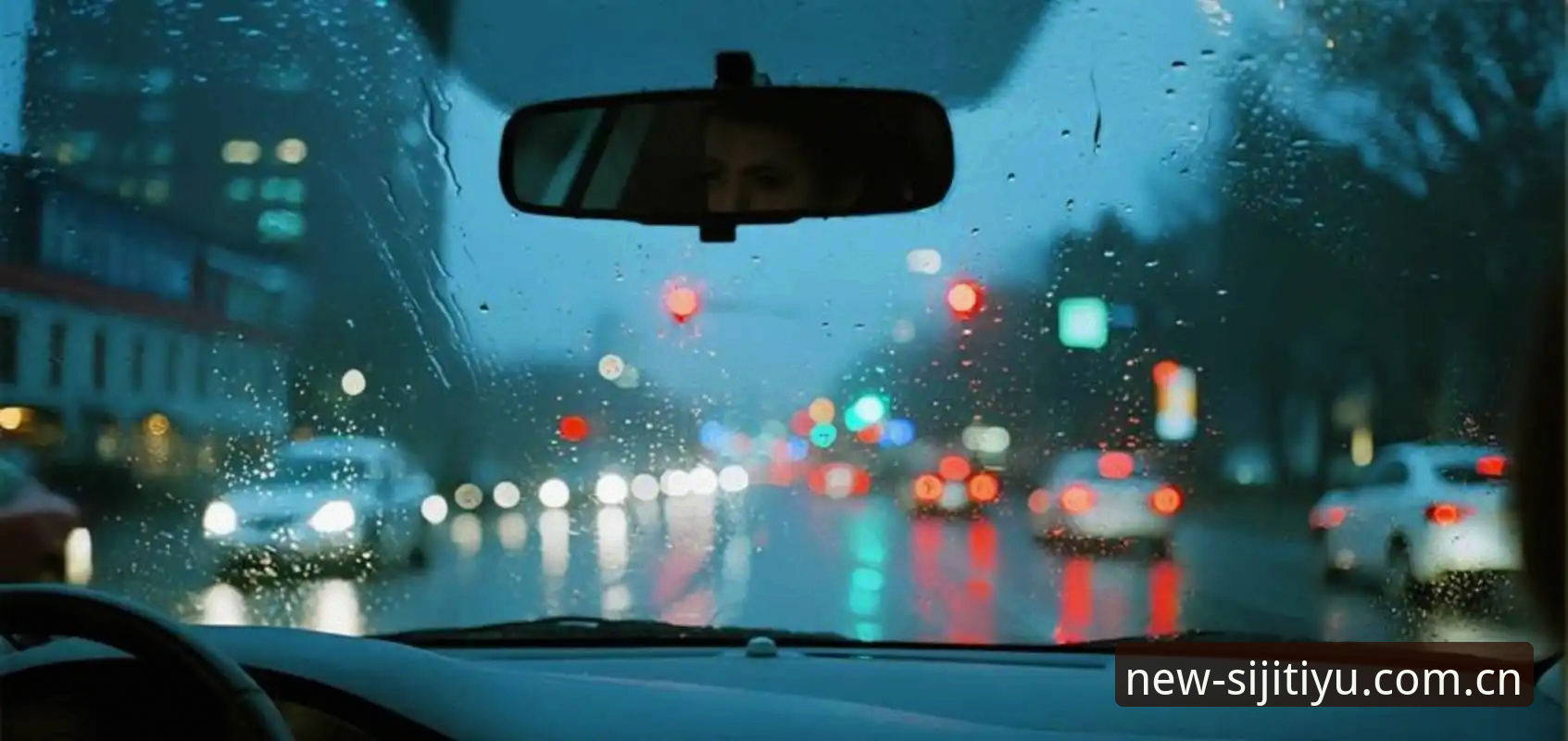 雨季的傍晚，我盯着手机屏幕上的加载转圈图标已经超过十秒——这个等待足够泡开一杯挂耳咖啡。这是上个月某个周四的真实场景，彼时我还在用一个未经认证的网页镜像，比赛数据停留在第三节，弹窗广告却准时跳了三次。后来经林溪介绍，才找到四季体育官方主页安卓版下载的真正入口。今天这篇不谈情怀，只讲方法，用技术评测的视角，把那些容易踩坑的地方一次说清。